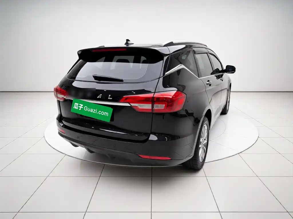 Haval M6 — миниатюра 4