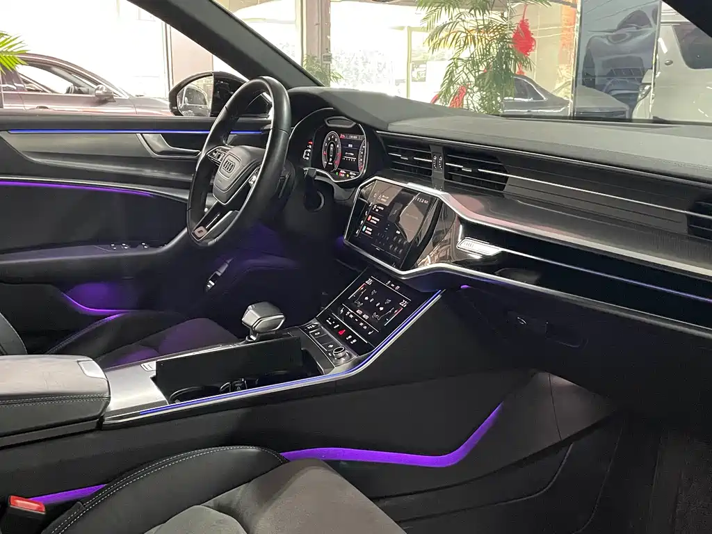 Audi A6L — миниатюра 9