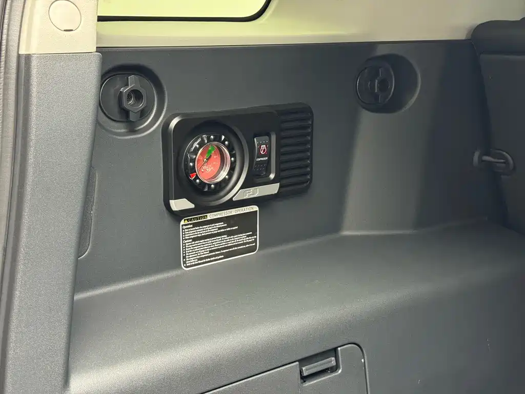 Toyota FJ Cruiser — миниатюра 19