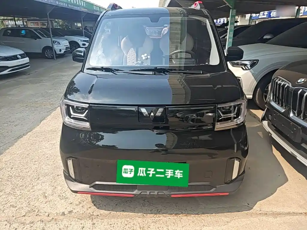 Wuling MINIEV — миниатюра 3