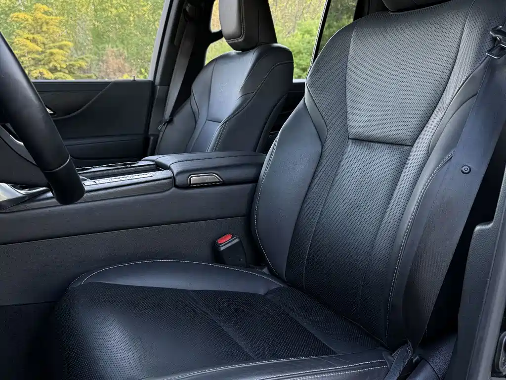 Lexus LX — миниатюра 18