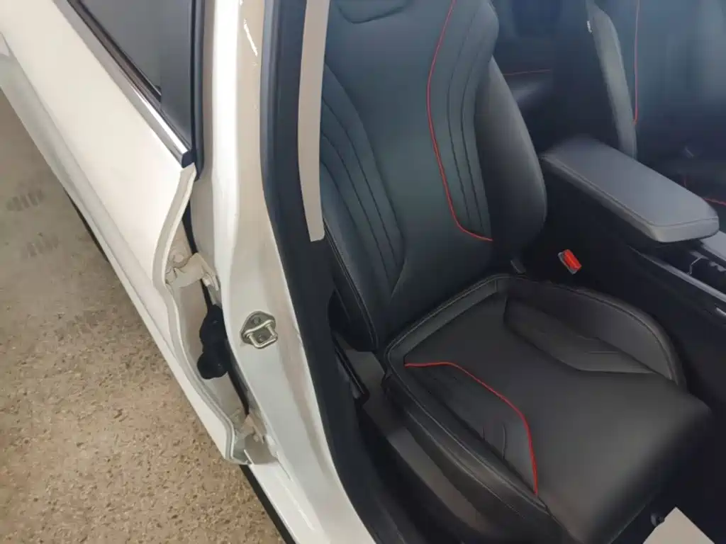 Geely Binrui — миниатюра 25