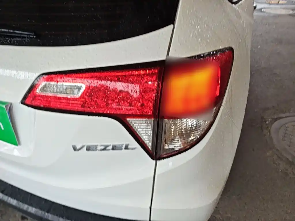 Honda Vezel — миниатюра 8