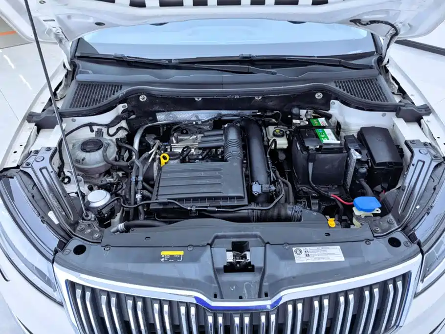 Skoda Karoq — миниатюра 10