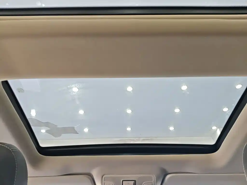 Mercedes-Benz GLE (Import) — миниатюра 18