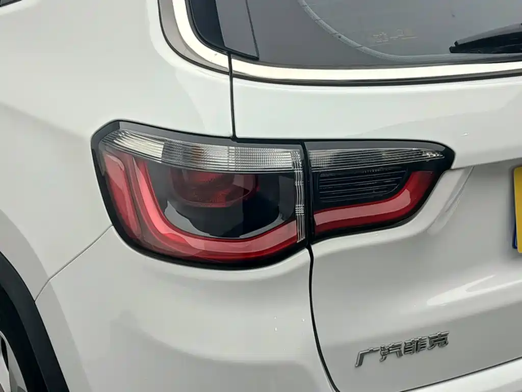 Jeep Compass — миниатюра 15