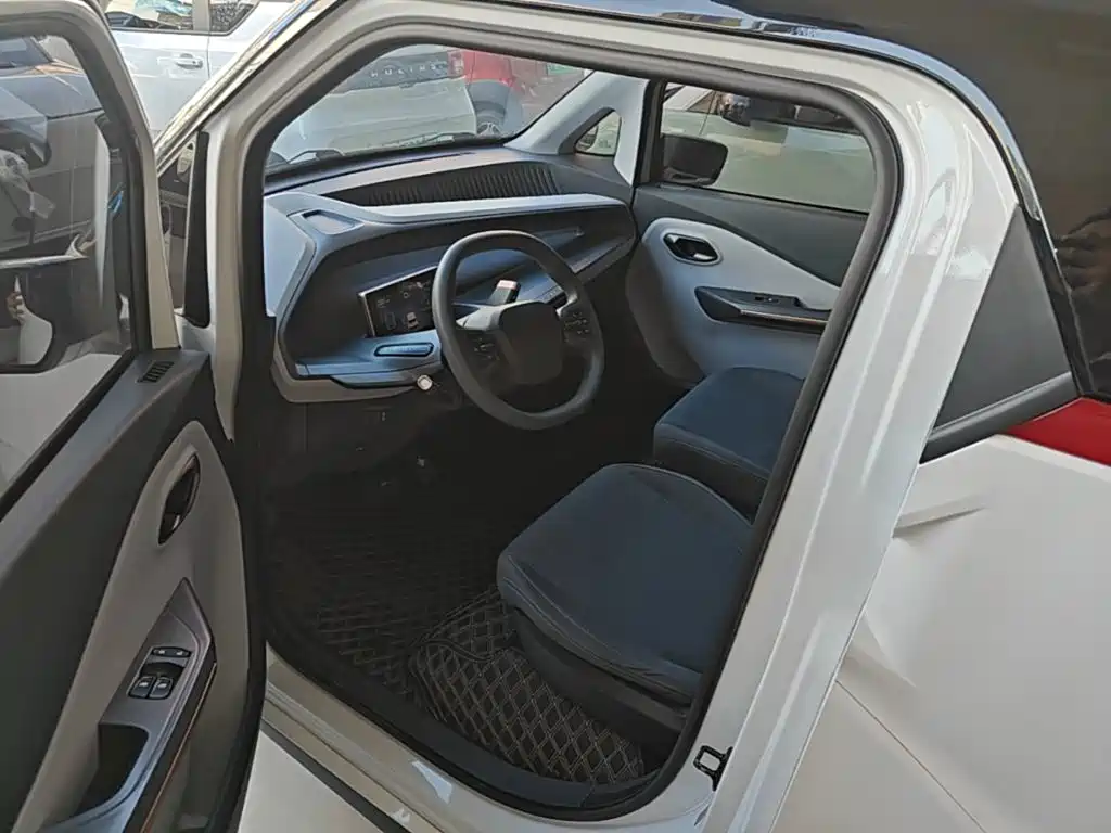 Wuling Nano EV — миниатюра 15