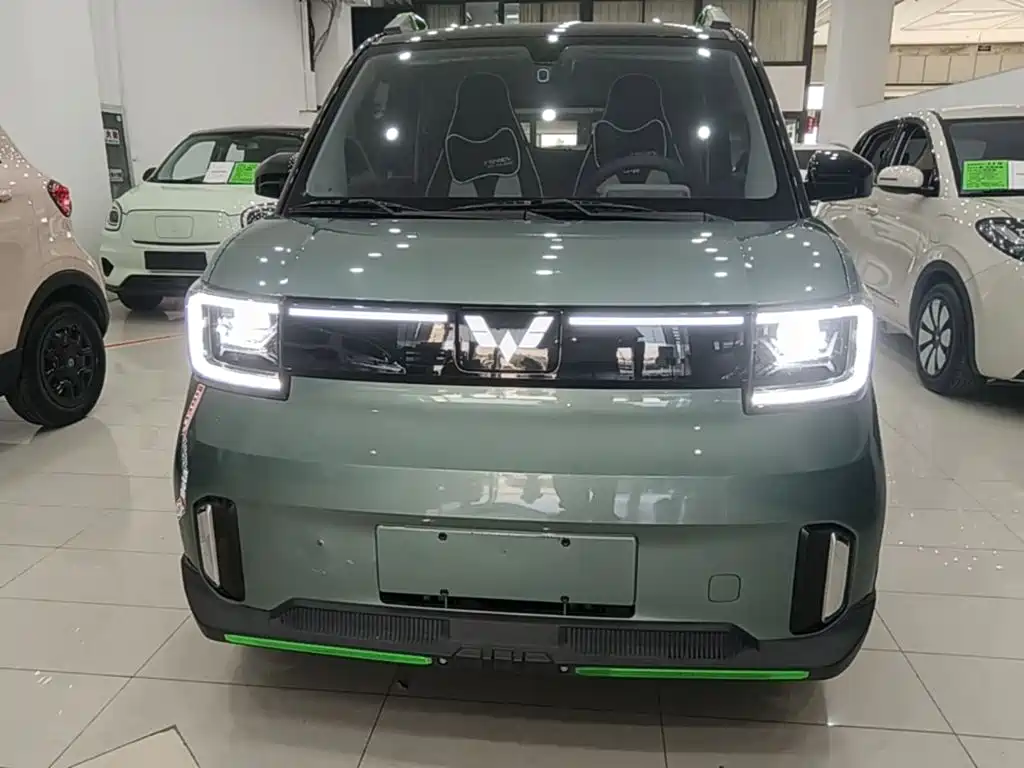 Wuling MINIEV — миниатюра 3