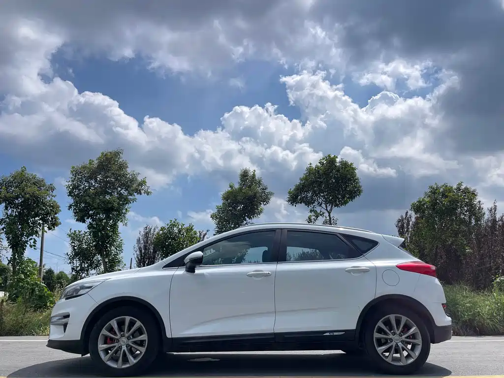 Geely Emgrand GS — миниатюра 6