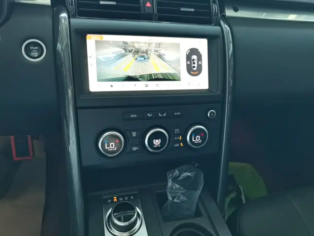 Land Rover Discovery — миниатюра 13