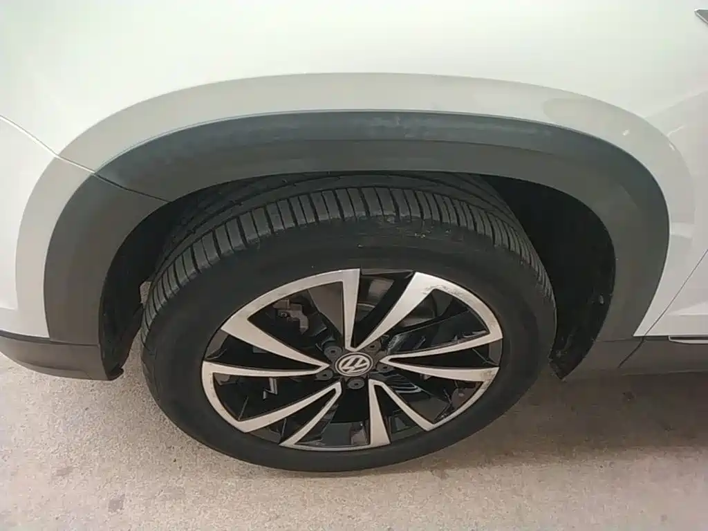 Volkswagen Tharu — миниатюра 23