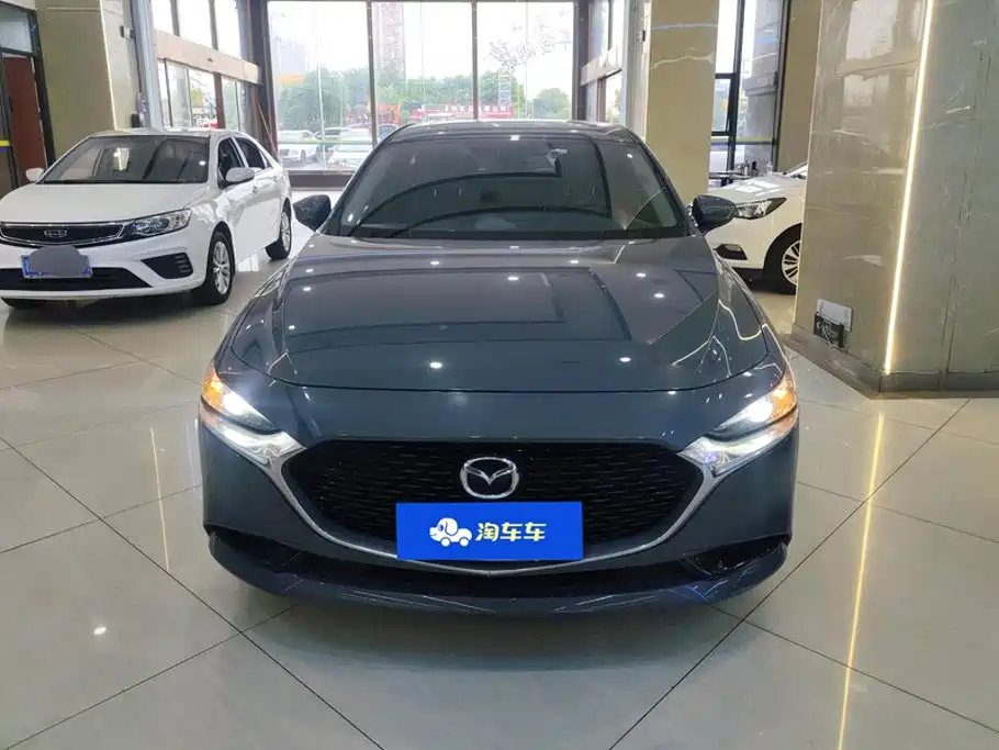 Mazda 3 Axela — миниатюра 2