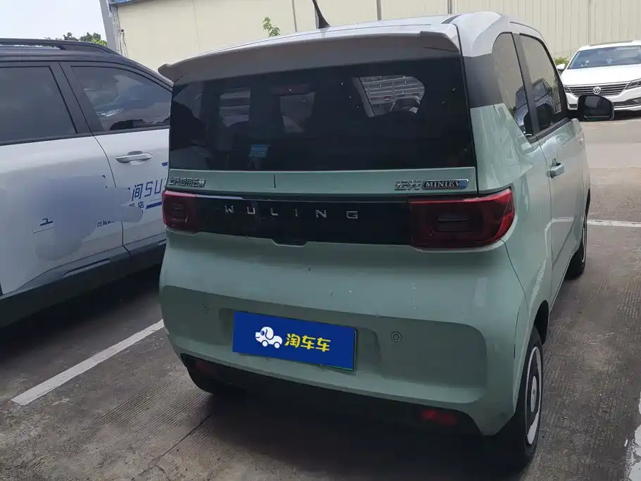 Wuling MINIEV — миниатюра 3