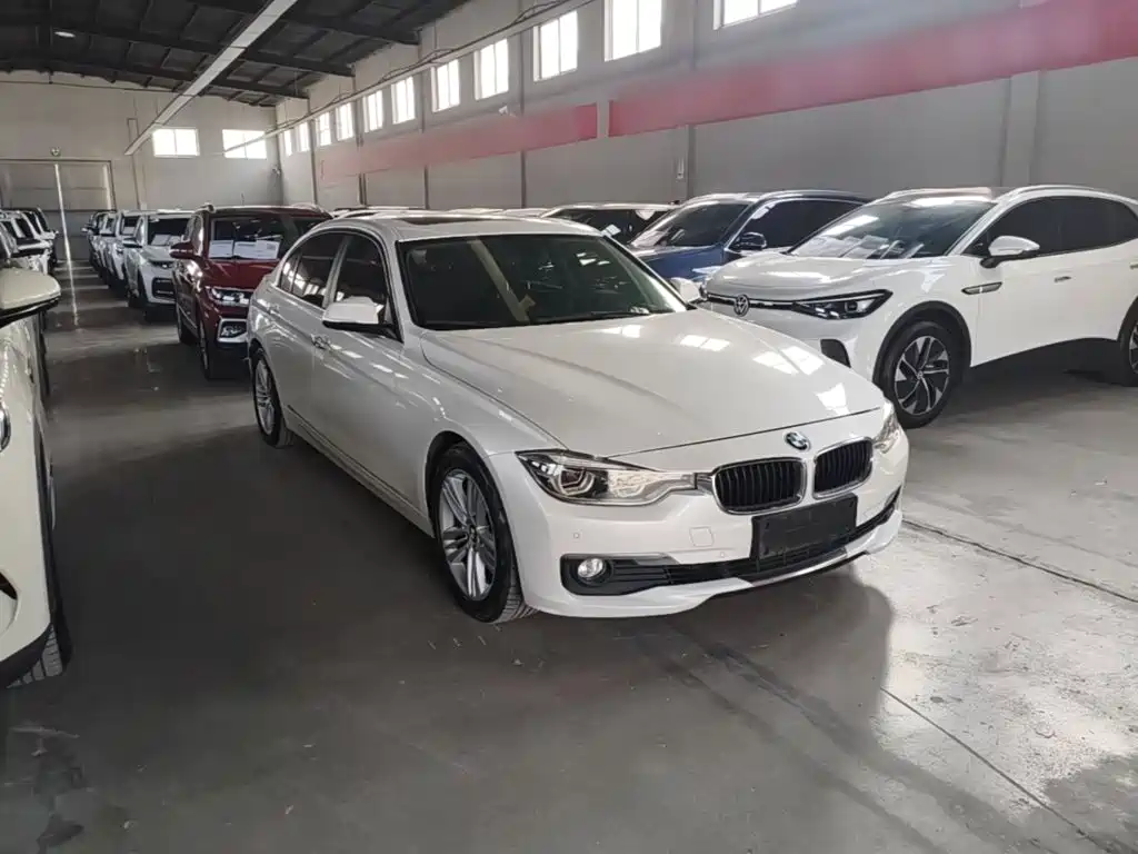 BMW 3 Series — миниатюра 4