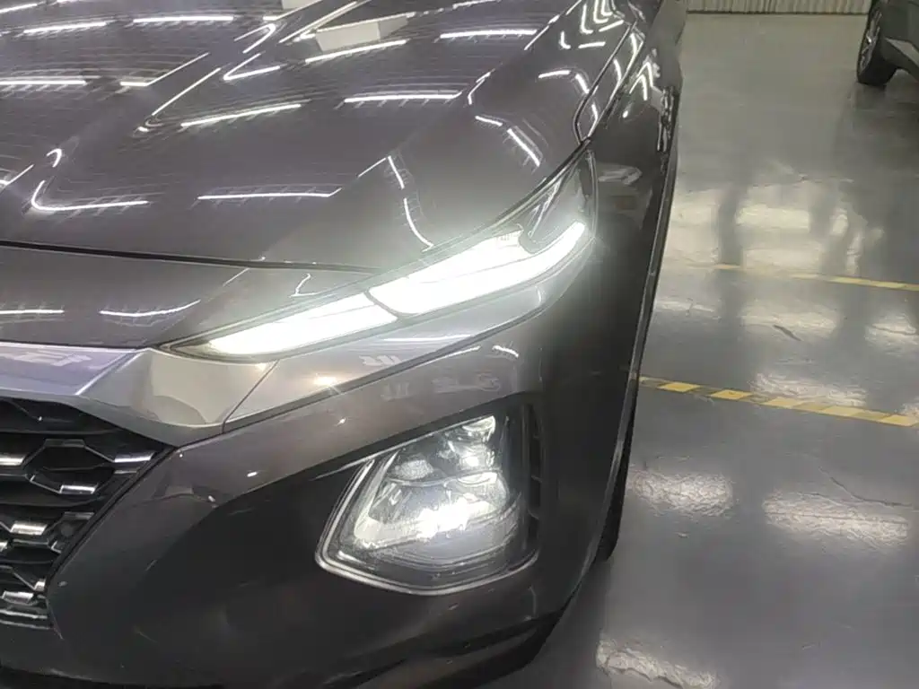 Hyundai Santa Fe — миниатюра 24
