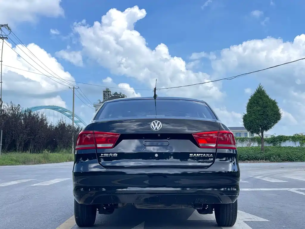 Volkswagen Santana — миниатюра 6
