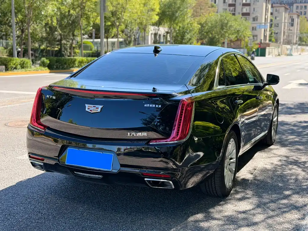 Cadillac XTS — миниатюра 7
