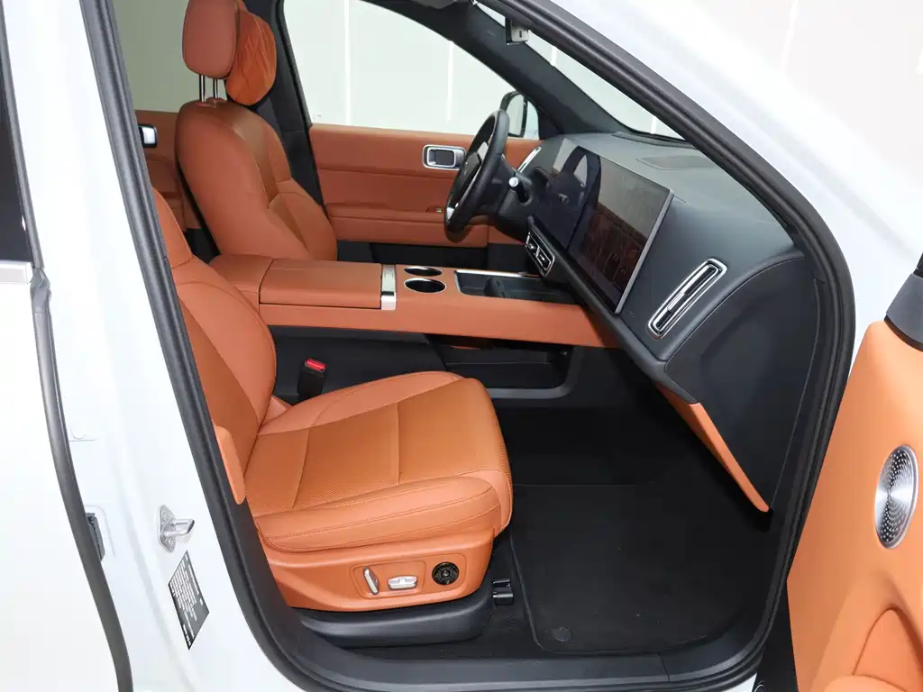 Li Auto Li L6 — миниатюра 25
