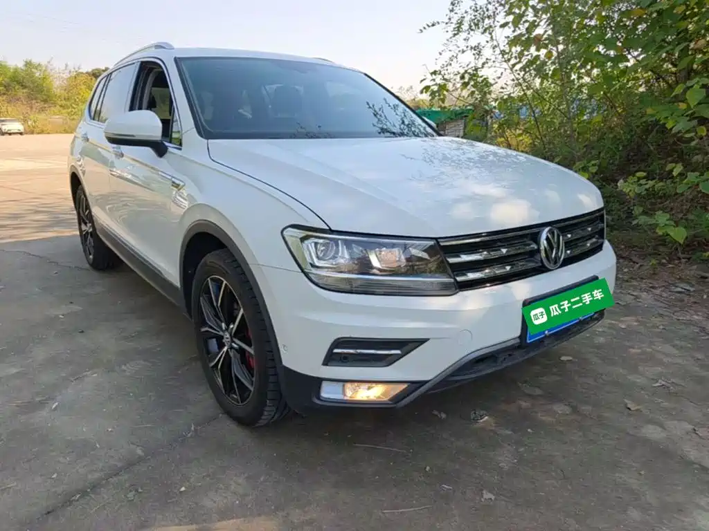 Volkswagen Tiguan L — миниатюра 4