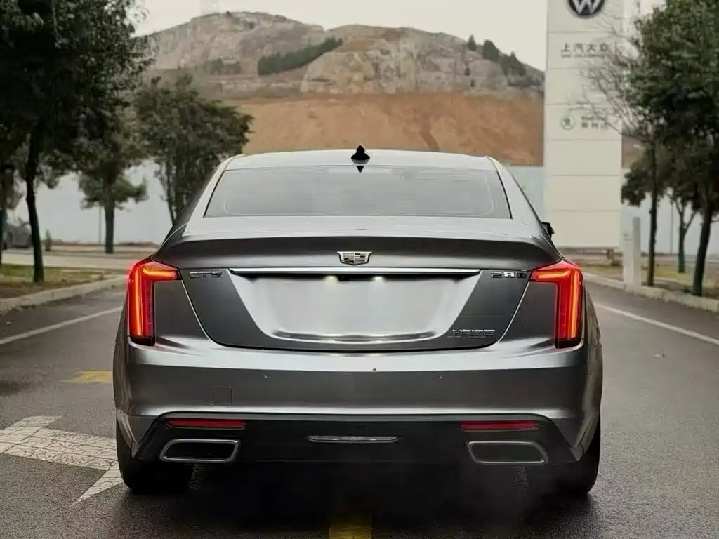 Cadillac CT5 — миниатюра 8