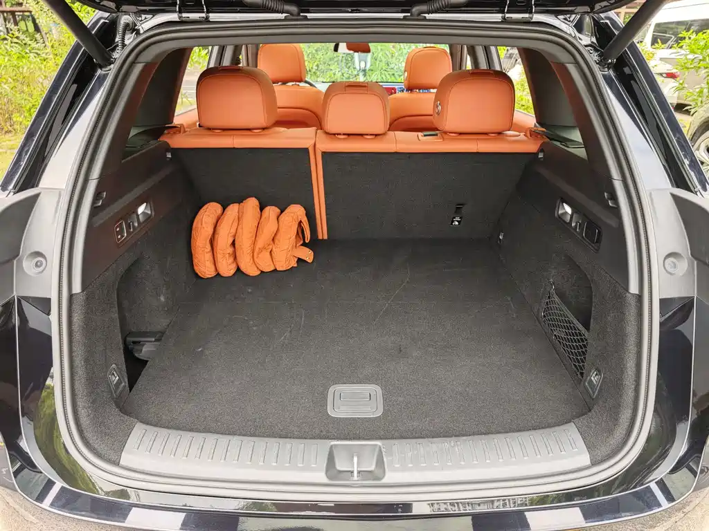 Li Auto Li L6 — миниатюра 25