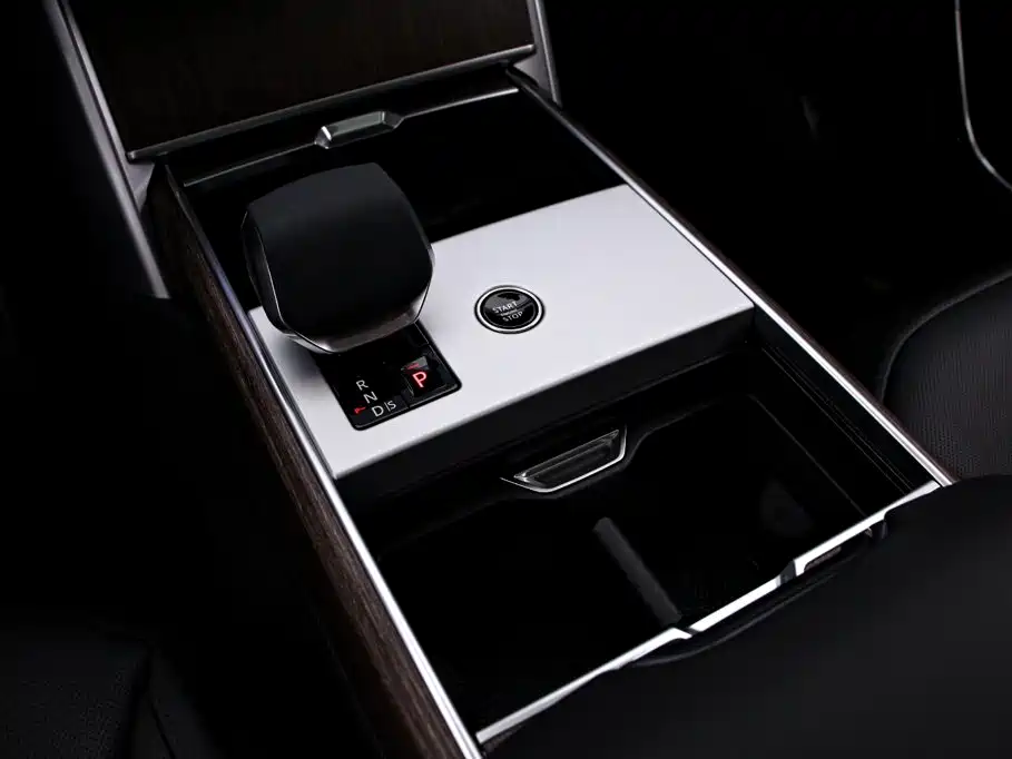 Land Rover Range Rover — миниатюра 10