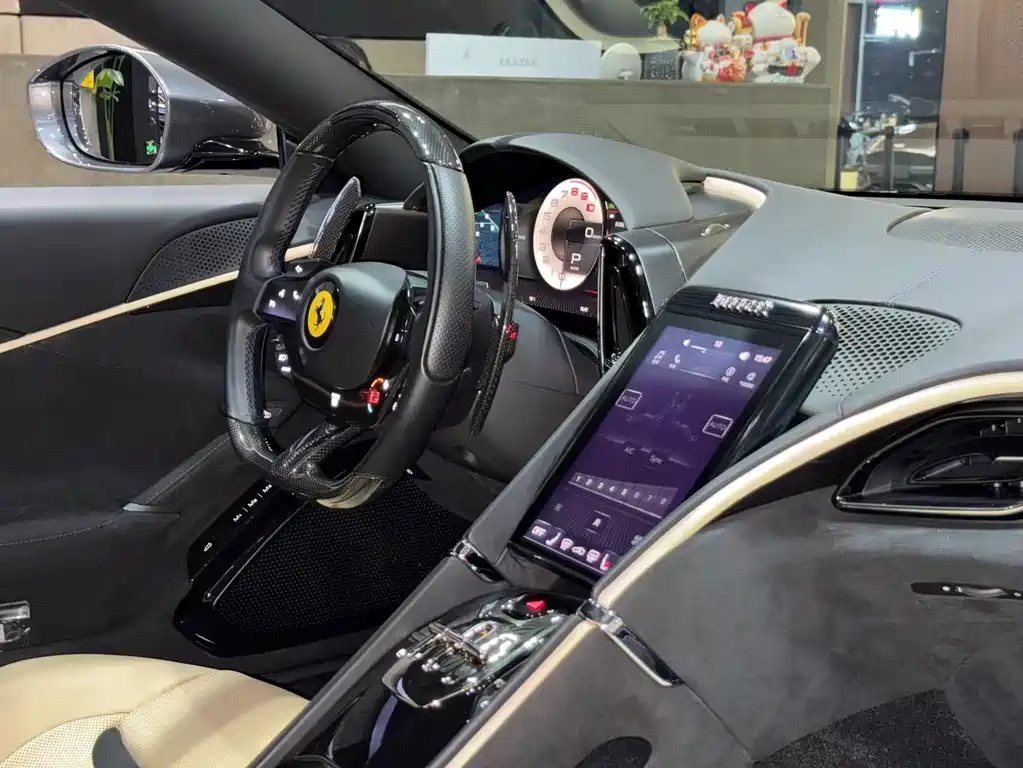 Ferrari Roma — миниатюра 10