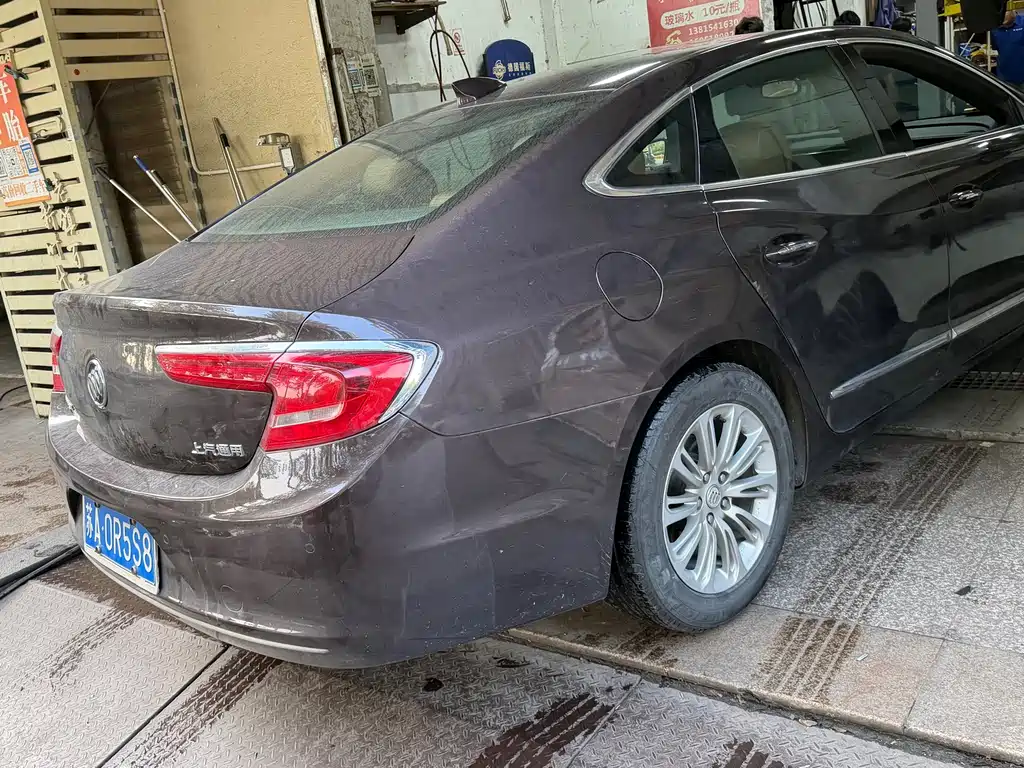 Buick LaCrosse — миниатюра 5