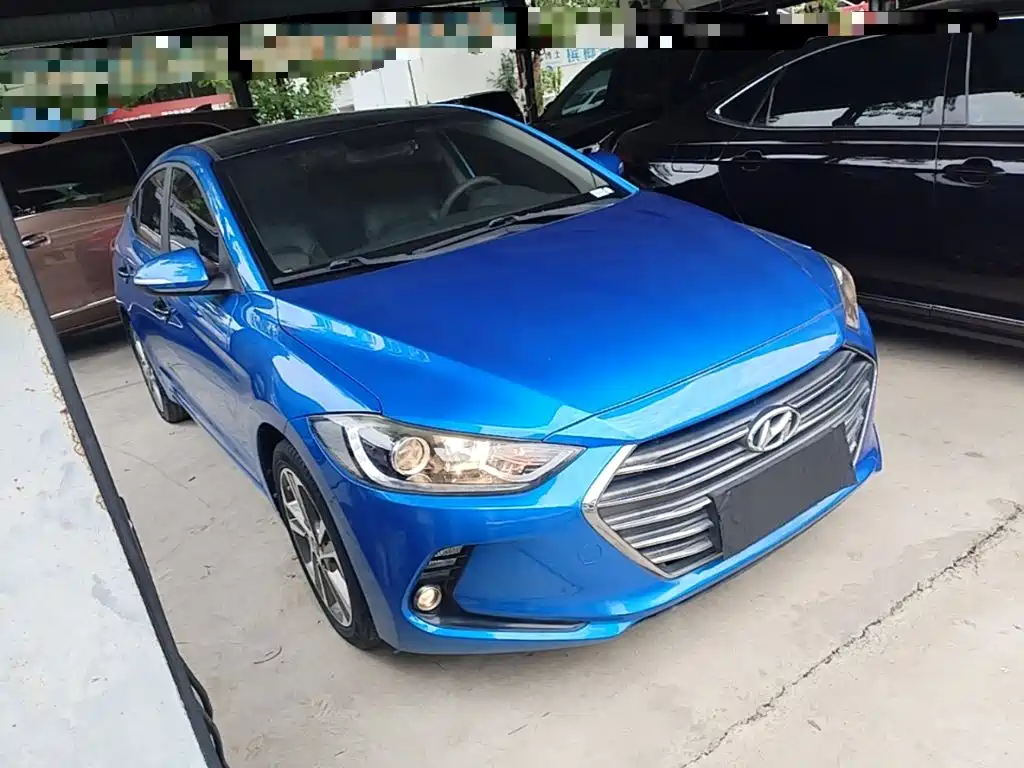 Hyundai Elantra — миниатюра 4