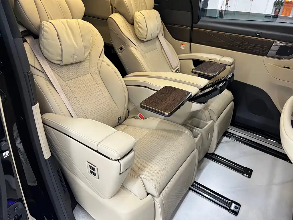 Toyota Vellfire — фотографии объявления, Фото 15