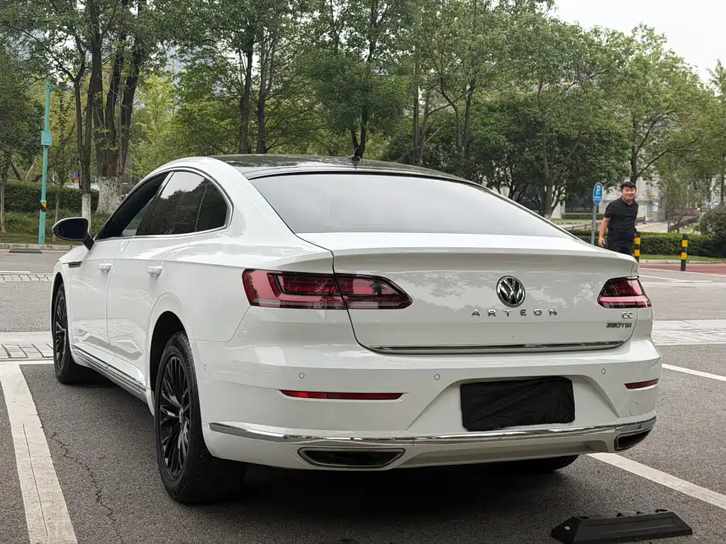 Volkswagen CC — миниатюра 12