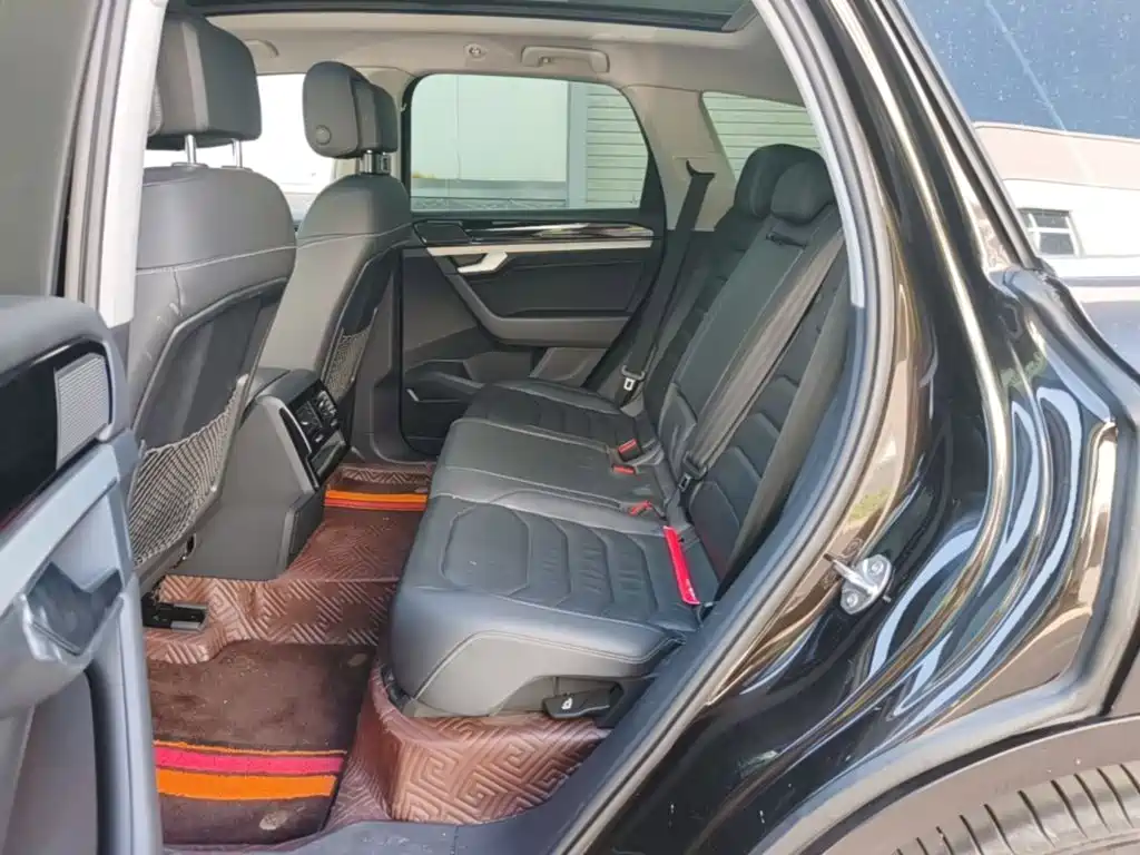 Volkswagen Touareg — миниатюра 17