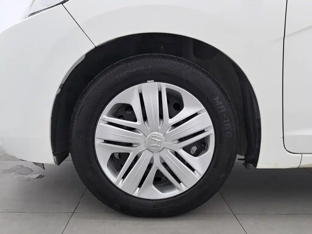 Honda Fit — миниатюра 17
