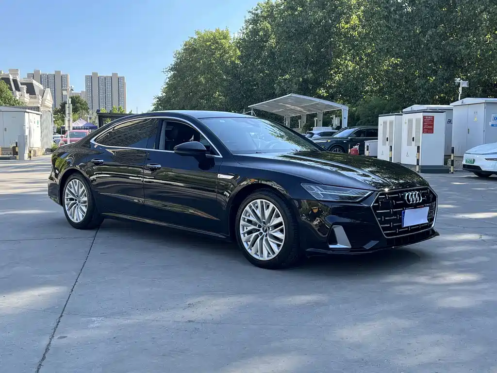 Audi A7L — миниатюра 13