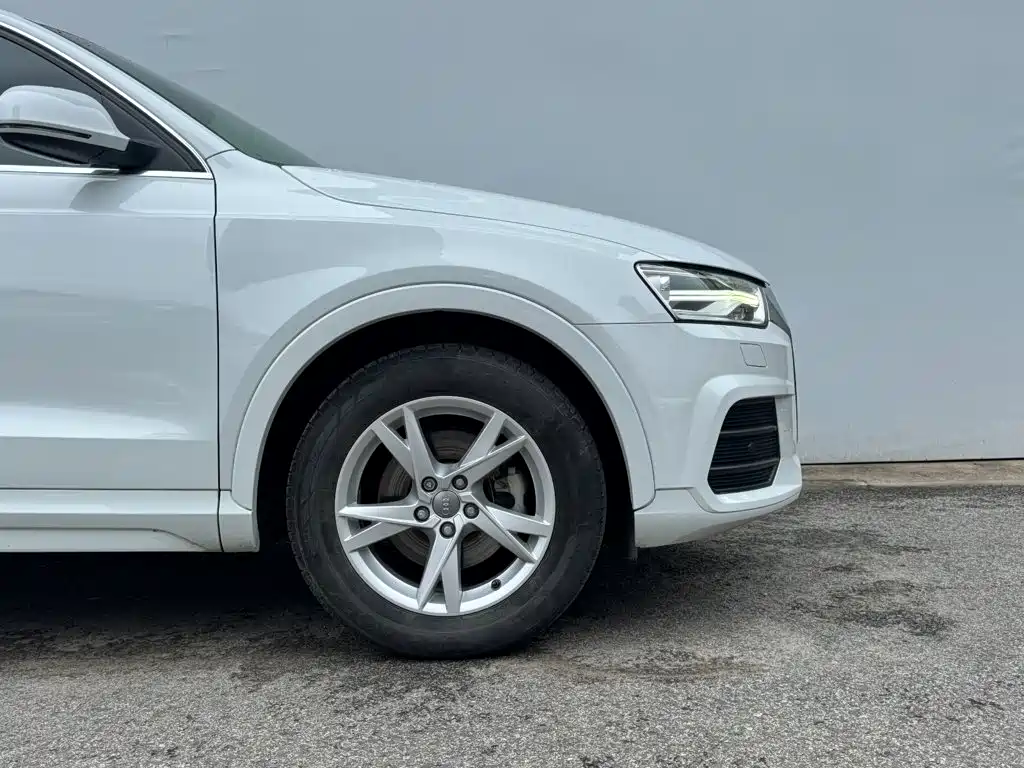 Audi Q3 — миниатюра 6