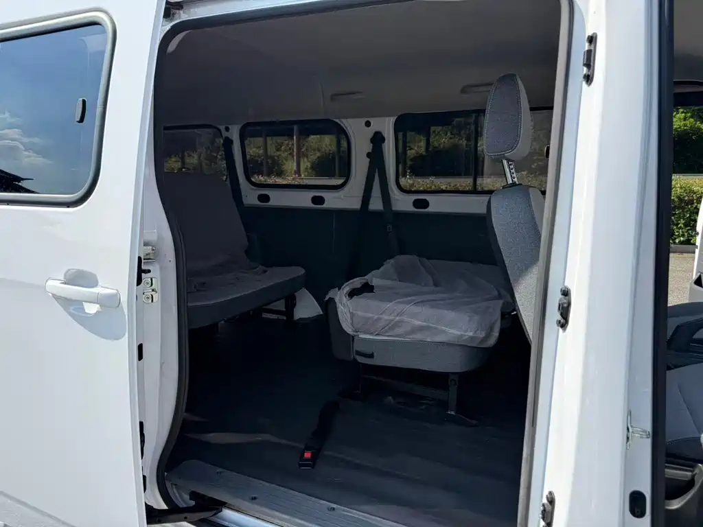 Wuling Yangguang — миниатюра 9