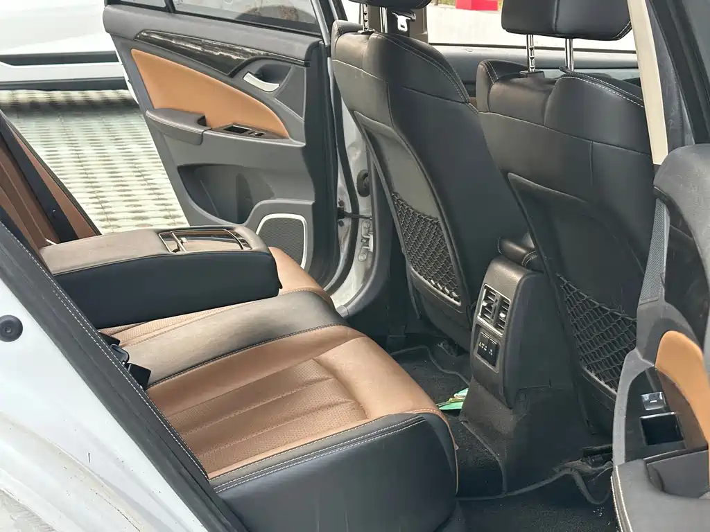 BYD Qin NEV — миниатюра 9