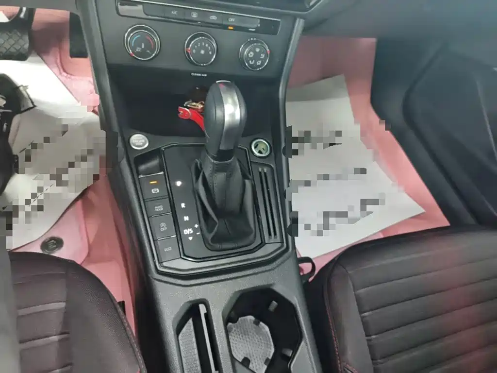 Volkswagen Lavida — миниатюра 14