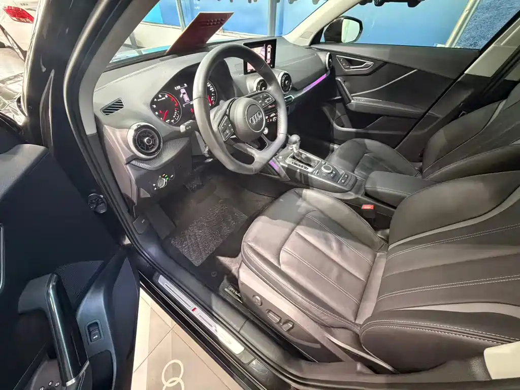 Audi Q2L — миниатюра 4