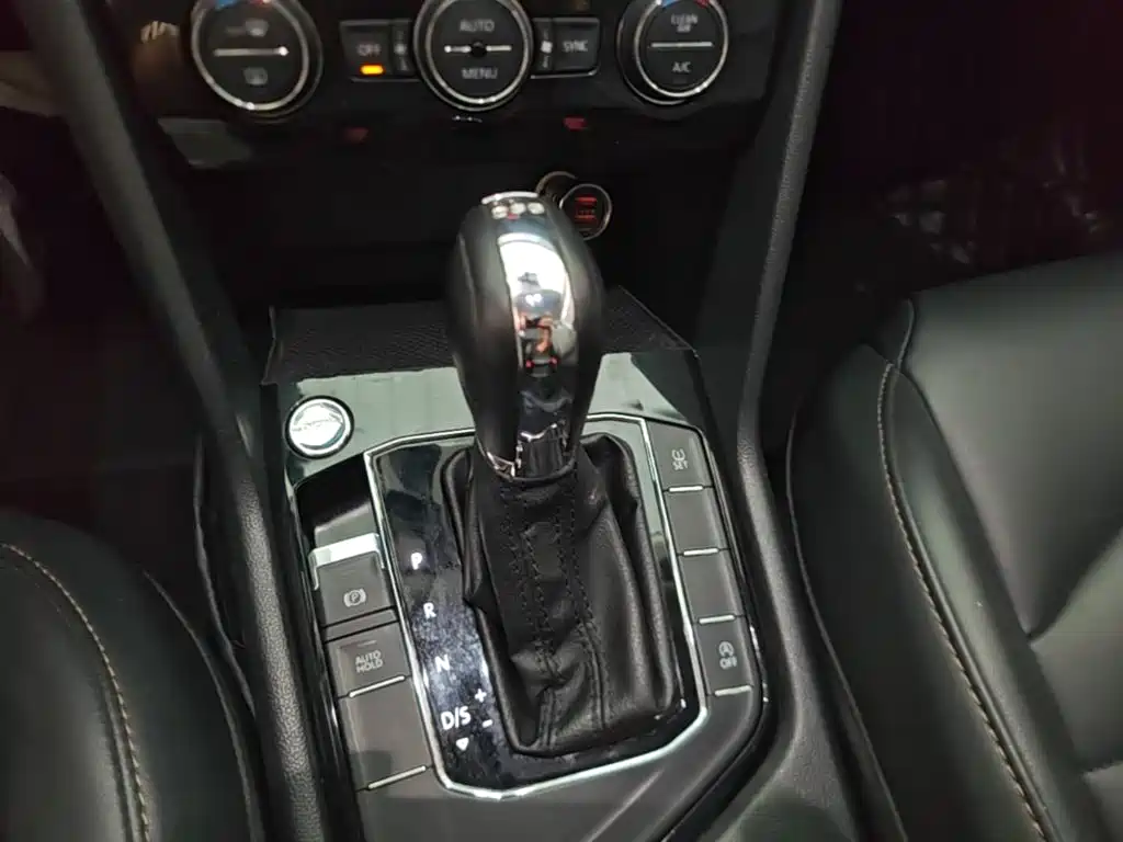 Volkswagen Tharu — миниатюра 14