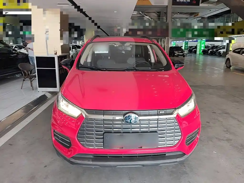 BYD Yuan EV — миниатюра 3
