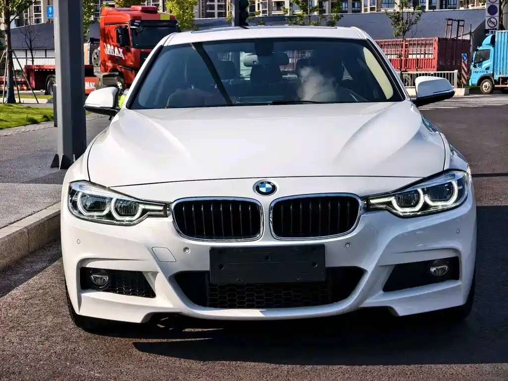 BMW 3 Series — миниатюра 4