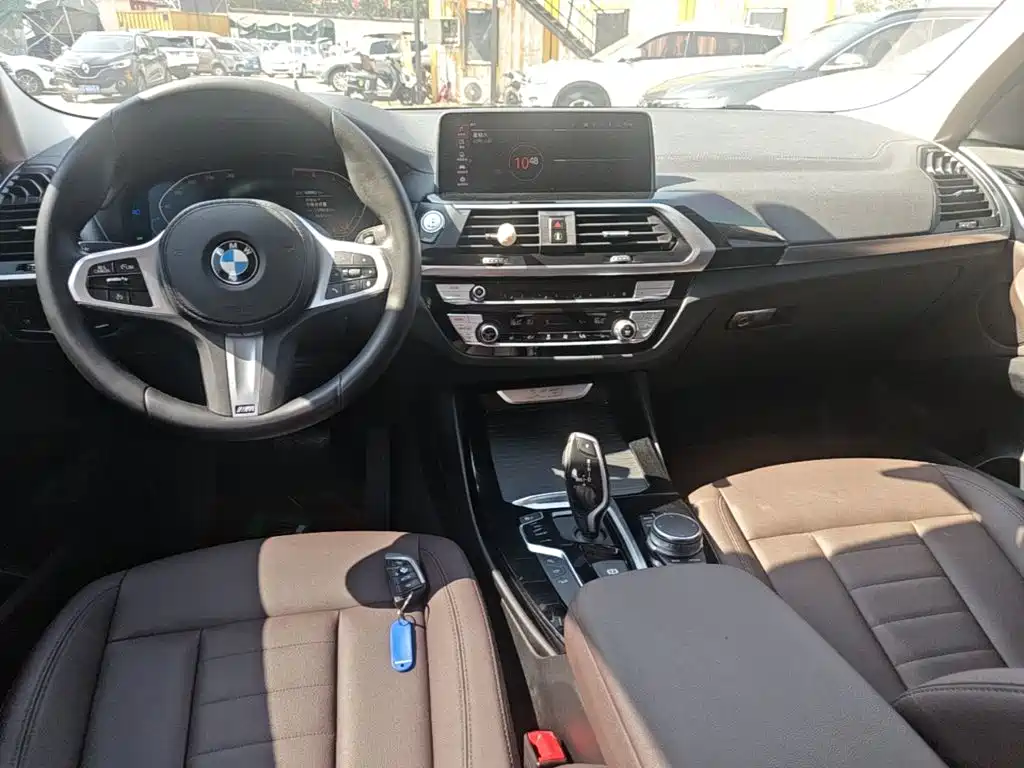BMW X3 — миниатюра 10