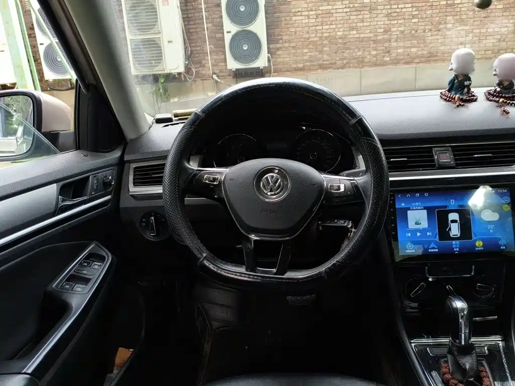 Volkswagen Bora — миниатюра 3