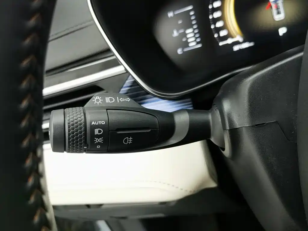 Geely Boyue — миниатюра 21