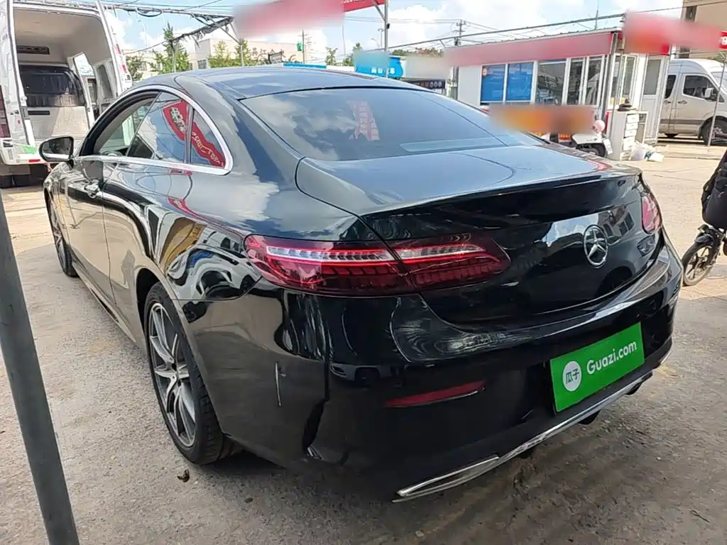 Mercedes-Benz E-Class (Import) — миниатюра 5