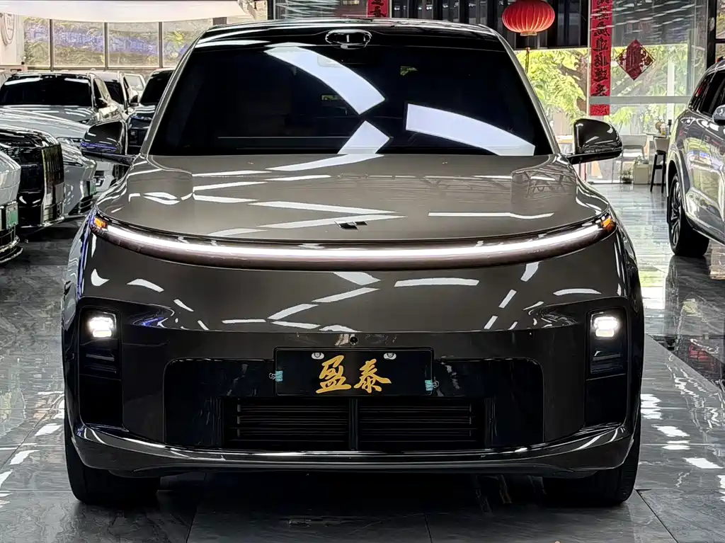 Li Auto Li L9 — миниатюра 2