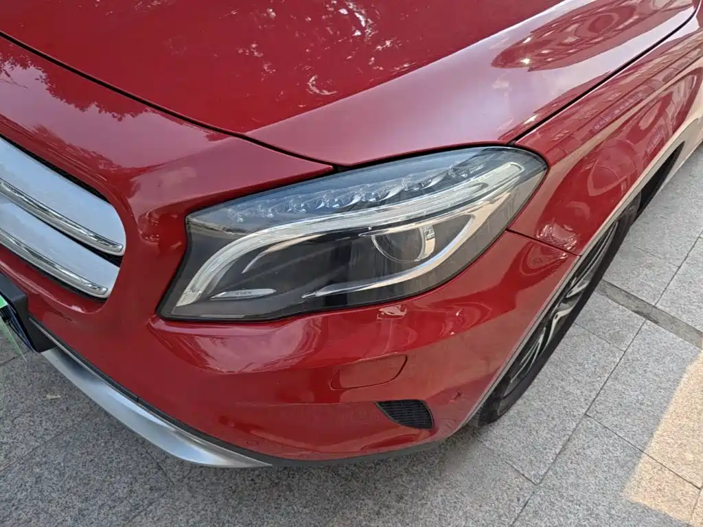Mercedes-Benz GLA — миниатюра 24