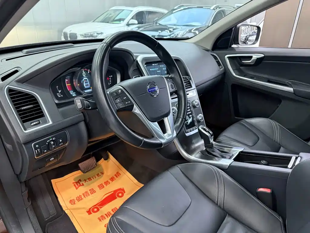 Volvo XC60 — миниатюра 7