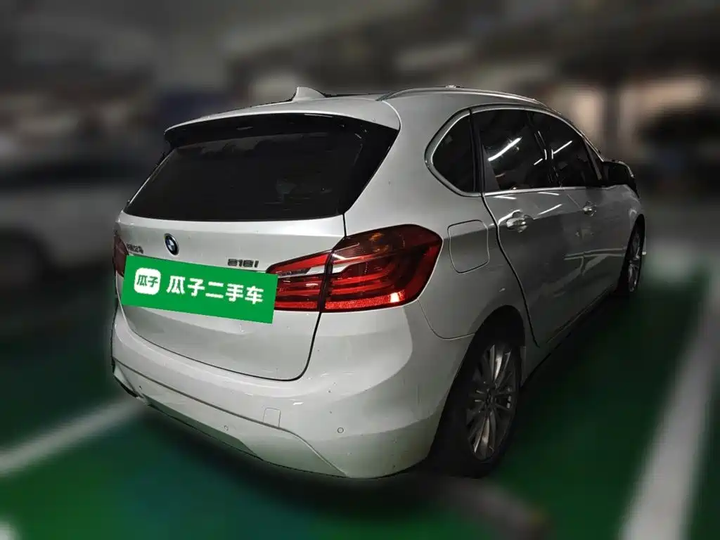 BMW 2 Series Active Tourer — миниатюра 6